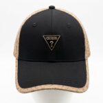 Gorra Guess Negra Beige