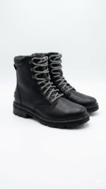 Bota de Combate para Dama Sorel Negra con Cordones