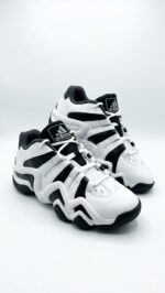 Zapatillas Adidas Crazy 8 de Baloncesto Retro - Image 2