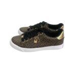 Zapatillas Guess de Mujer con Monograma Marrón y Dorado