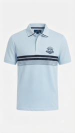 Polo Manga Corta para Hombre – Celeste con Franjas Azul Marino y Escudo - Imagen 2