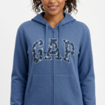 Polera GAP Azul Jaspeado con Cremallera, Capucha y Logo Camuflado