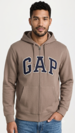 Polera GAP Café Claro con Cremallera, Capucha y Logo Clásico Azul Marino