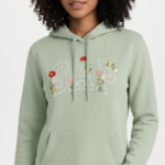 Polera GAP Verde Salvia con Capucha y Logo Floral